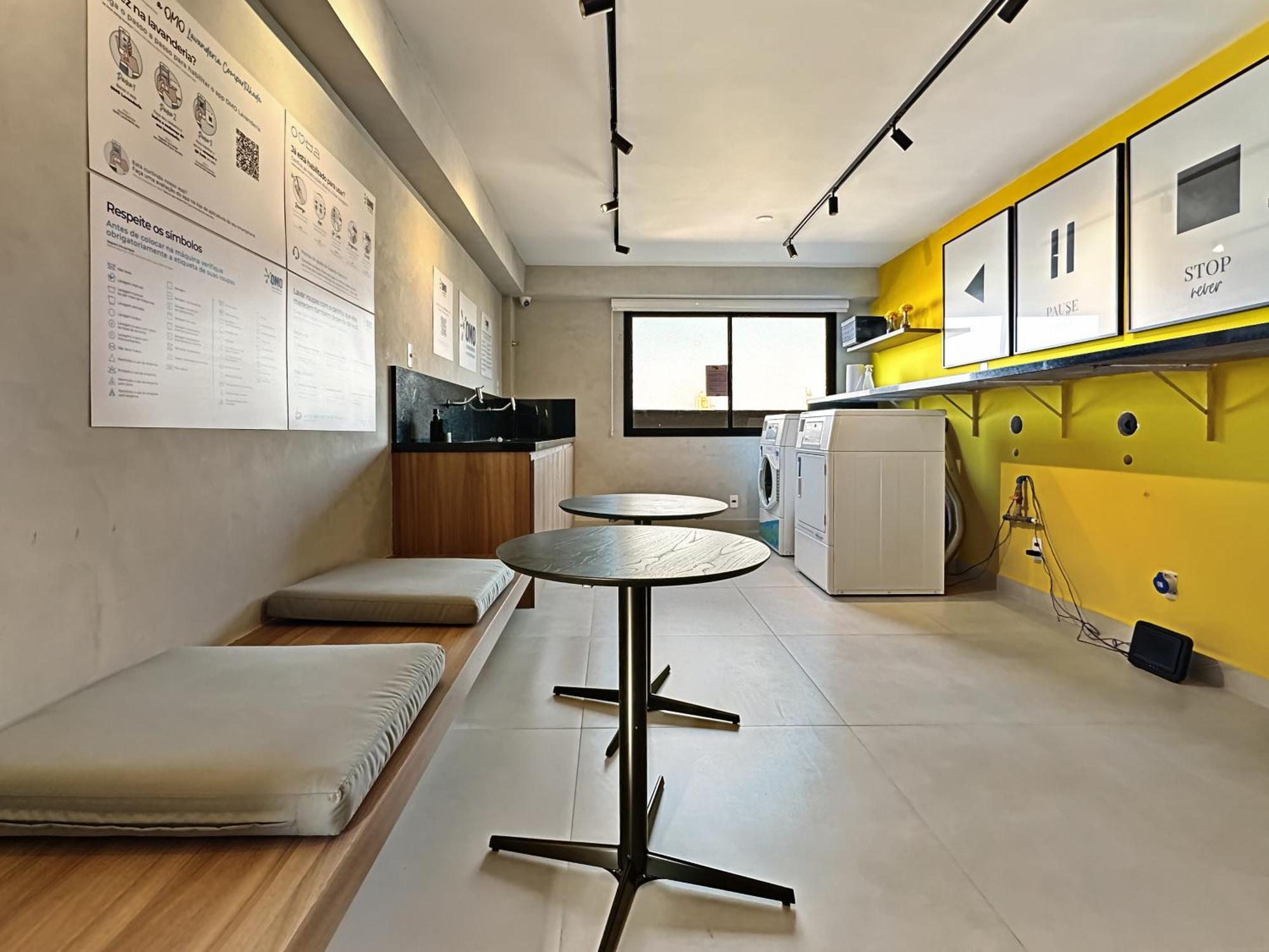 Apartamento Air Conditioning Modern Kitchen Balcony