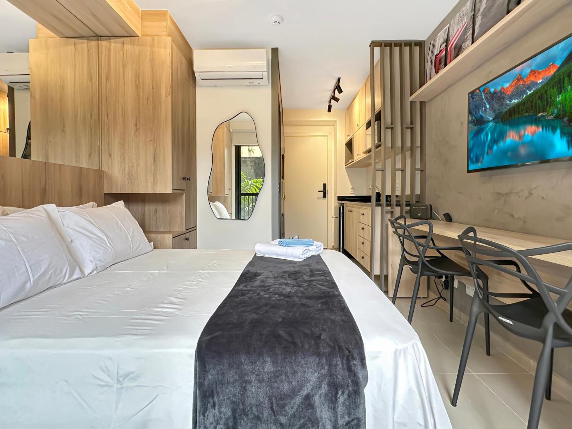 Apartamento Air Conditioning Modern Kitchen Balcony *